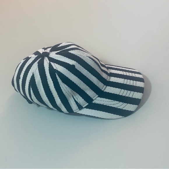 Baseball Cap Hat Black White Adjustable Women’s - Picture 10 of 11